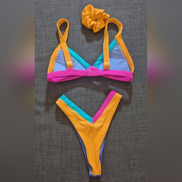 OneOne Colorful Bikini - Picture 2 of 10
